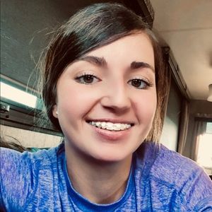 Meet your Posher, Kenzie